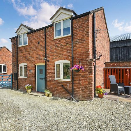 Lavender Cottage Shrewsbury Exterior photo